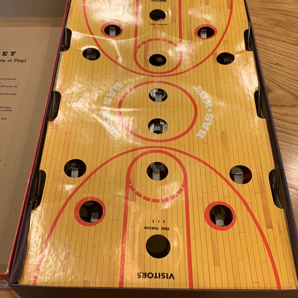 1988 NBA Miniature Basketball GAME - 1988 - Cadaco - Great Condition - Picture 4 of 14